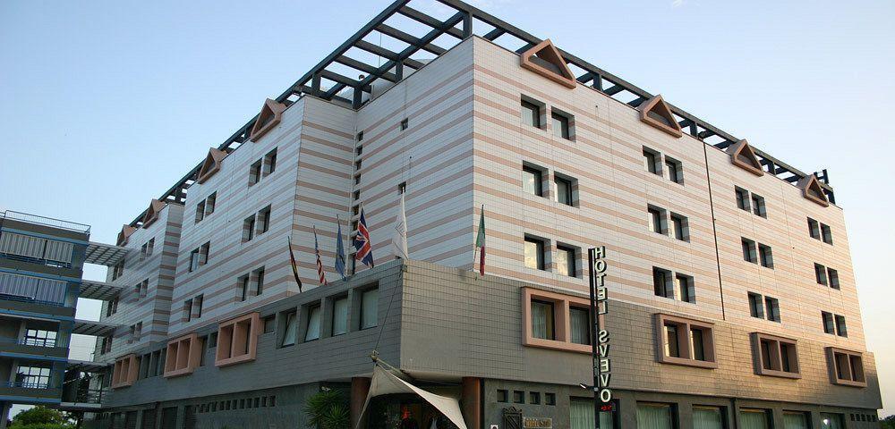 Hotel Svevo Джоя-дель-Колле Экстерьер фото